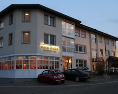 Otel Anika (Neuenburg, Almanya)