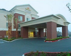 Khách sạn Holiday Inn Express Woodland, an IHG Hotel (Woodland, Hoa Kỳ)