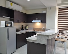 Khách sạn 2205 Suites (Quezon, Philippines)