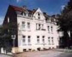 Khách sạn Haus der Handweberei (Waltrop, Đức)
