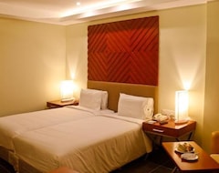 Grand Serenaa Hotel & Resorts, Auroville (Puducherry, India)