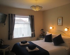 Hotelli Caledonia Guest House (Plymouth, Iso-Britannia)