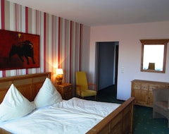 Khách sạn Hotel Heiderhof (Obersteinebach, Đức)