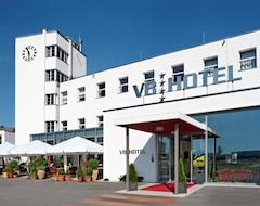 Khách sạn V8  Im Meilenwerk (Stuttgart, Đức)