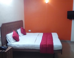 Hotel Ayushman (Puducherry, Indien)