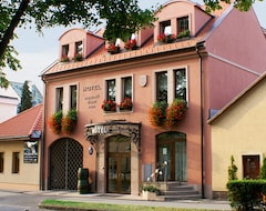 Hotel Bojnicky Vinny Dom (Bojnice, Slovakya)