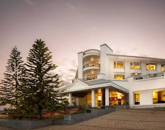 Otel Sterling Ooty Fern Hill (Udhagamandalam, Hindistan)