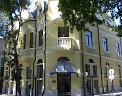 Khách sạn Hi Hotel (Varna, Bun-ga-ri)