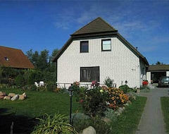 Koko talo/asunto Apartment In A Quiet Village Location - Apartment (Niepars, Saksa)