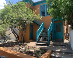 Otel Steps Away From Downtown Old Town Bisbee (Bisbee, ABD)