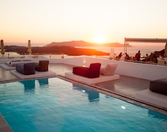 Khách sạn Amity Suites - Adults Only (Fira, Hy Lạp)