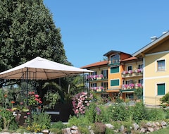 Hotelli Ferienhotel Herzog (Neumarkt am Wallersee, Itävalta)