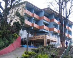 Venus Parkview Hotel (Baguio, Philippines)