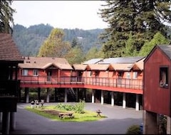 Khách sạn Creekside Inn & Resort (Guerneville, Hoa Kỳ)