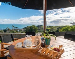 Hele huset/lejligheden Luxury Lookout - Cable Bay Holiday Home (Coopers Beach, New Zealand)