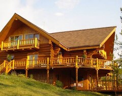 Toàn bộ căn nhà/căn hộ Big Creek Lodge (Hanceville, Canada)