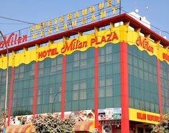 Khách sạn Milan Plaza (Faridabad, Ấn Độ)