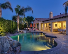 Hotel Amazing New Home! Pool, Fire Pit & Putting Green (Indio, USA)
