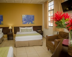Hotelli Residencial Cervantes (David, Panama)