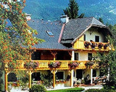 Hotelli Aberseer Appartementhaus Primushausl (Abersee, Itävalta)