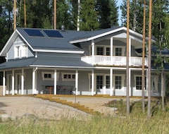Koko talo/asunto Lomapesä Cottages (Pertunmaa, Suomi)