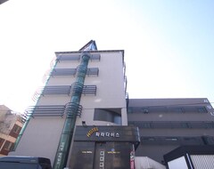 Khách sạn Paradise (Gunsan, Hàn Quốc)