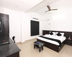 Hotel OYO 5328 Cloud 7 Serviced Apartements (Chennai, Indien)