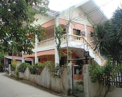 Majatalo Menchu's Pension House (Panglao, Filippiinit)