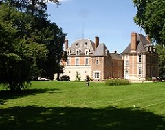 Bed & Breakfast Château De Villars (Villeneuve-sur-Allier, Francia)