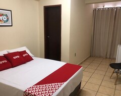 Khách sạn Oyo Hotel DivinÓpolis (Divinópolis, Brazil)