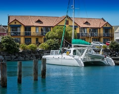 Khách sạn Harbourside Lodge (Nelson, New Zealand)