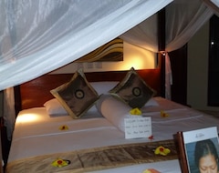 Otel Alam Batu Beach Bungalow Resort (Tulamben, Endonezya)