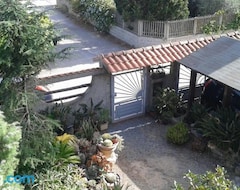 Tüm Ev/Apart Daire Home & Garden (Carbonia, İtalya)