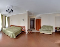 Guesthouse Aximaris furnished rooms (St Petersburg, Russia)