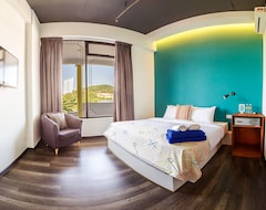 Otel Roomies Suites (Batu Ferringhi, Malezya)