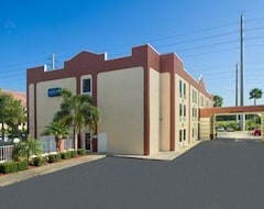 Hotel Baymont Inn and Suites Orlando (Orlando, USA)