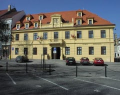 Hotel Hejtmansky Dvur (Slaný, Tjekkiet)