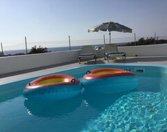 Hotel Sea Breeze (Lachania, Greece)