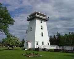 Resort Baywatch Lighthouse Cottages & Motel (Charlottetown, Canada)