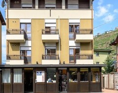 Hotelli Schenatti (Sondrio, Italia)