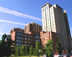 Khách sạn Résidence 90U University of Ottawa (Ottawa, Canada)