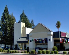 Hotel Ramada By Wyndham Sacramento (Sacramento, USA)