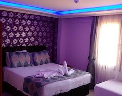 Khách sạn Safran Palas (Foca, Thổ Nhĩ Kỳ)