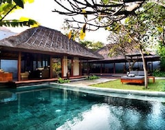 Hotel Mayaloka Villas (Seminyak, Indonesia)