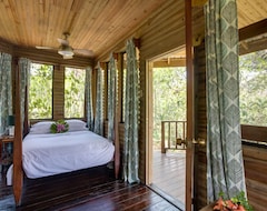 Duplooy's Jungle Lodge Resort (San Ignacio, Belize)