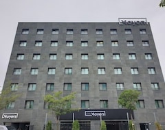 Khách sạn Moyen Hotel (Sokcho, Hàn Quốc)