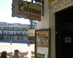 Apart Otel La Columna (Chinchón, İspanya)