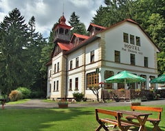 Hotelli Hotel Pod Sikmou Vezi (Jičín, Tsekin tasavalta)
