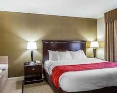 Khách sạn Quality Suites (Freeport, Hoa Kỳ)