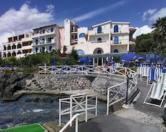 Khách sạn Hotel Nike (Giardini-Naxos, Ý)